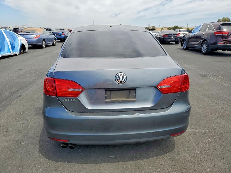 59715706 :رقم المزاد ، 3VW2K7AJ2DM294620 vin ، 2013 Volkswagen Jetta مزاد بيع