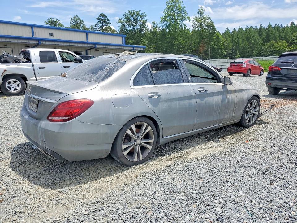 2015 Mercedes-benz C მანქანა იყიდება აუქციონზე, vin: 55SWF4JB0FU079016, აუქციონის ნომერი: 61016126