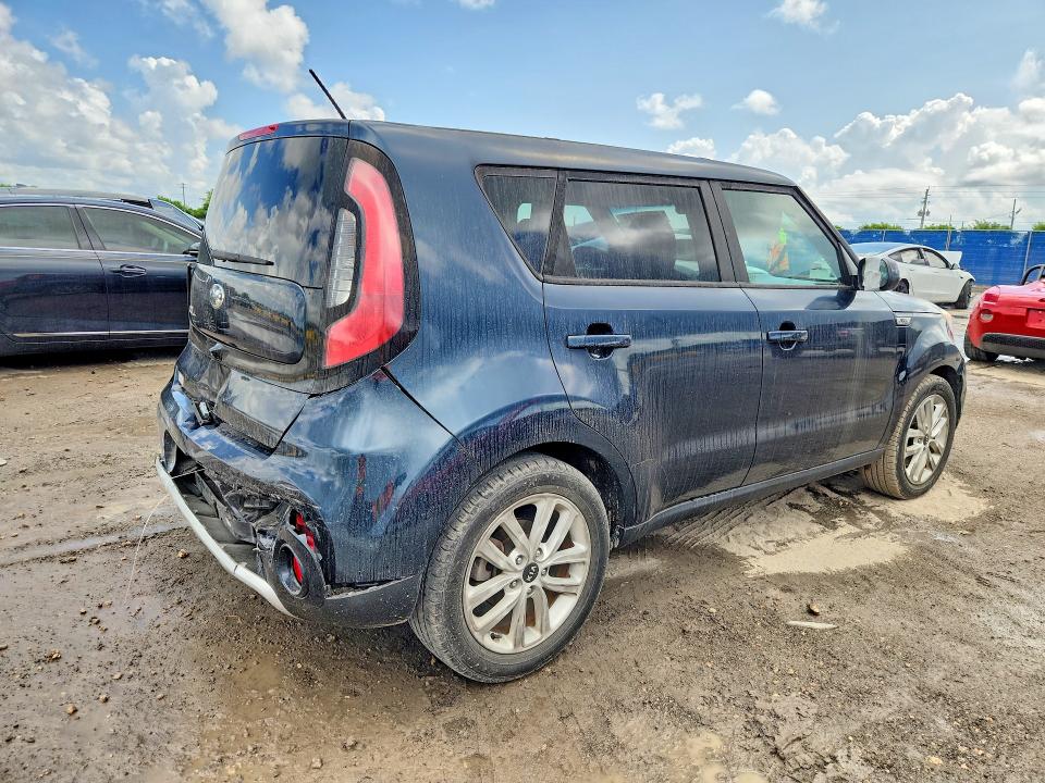 2017 Kia Soul მანქანა იყიდება აუქციონზე, vin: KNDJP3A5XH7423361, აუქციონის ნომერი: 62053716
