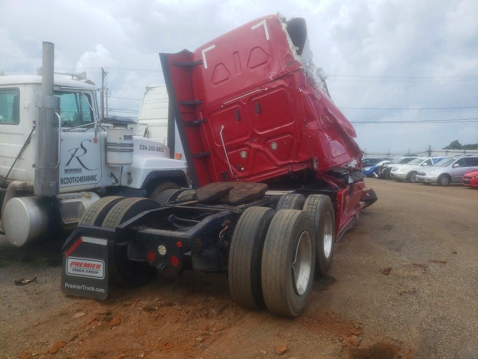 55005696 :رقم المزاد ، 3AKJHHDRXMSMF7643 vin ، 2021 Freightliner Cascadia 126 مزاد بيع