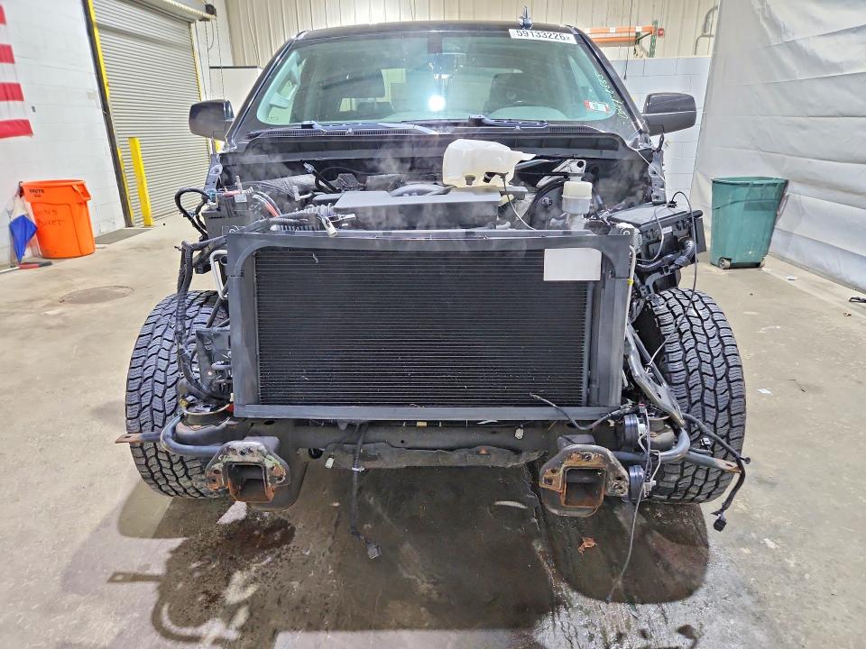 Продажа на аукционе авто 2018 Chevrolet Silverado, vin: 1GCVKREC9JZ242502, номер лота: 59133226
