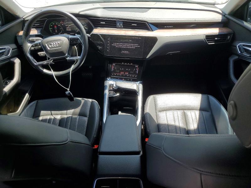 2019 Audi E-tron მანქანა იყიდება აუქციონზე, vin: WA1LAAGE7KB024783, აუქციონის ნომერი: 60629146