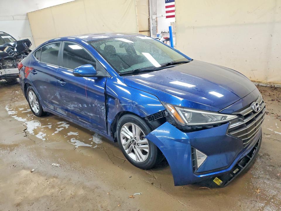 Продажа на аукционе авто 2020 Hyundai Elantra, vin: 5NPD84LF6LH553809, номер лота: 62666776
