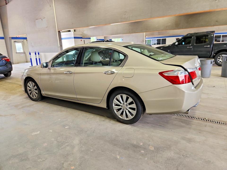 2013 Honda Accord მანქანა იყიდება აუქციონზე, vin: 1HGCR3F82DA037974, აუქციონის ნომერი: 58941966