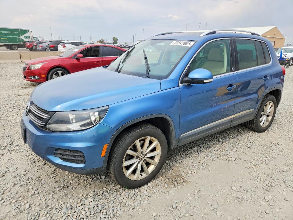 2017 Volkswagen Tiguan მანქანა იყიდება აუქციონზე, vin: WVGSV7AX9HW501438, აუქციონის ნომერი: 59879996