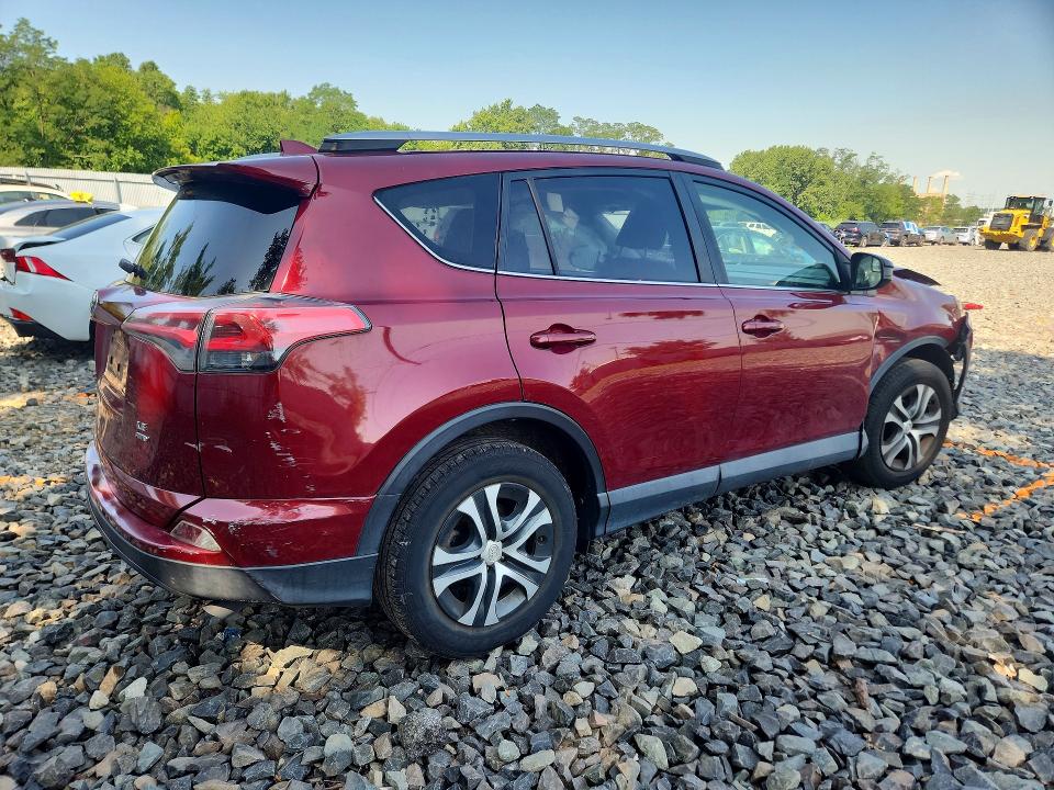 2018 Toyota Rav4 მანქანა იყიდება აუქციონზე, vin: JTMBFREV9JD227309, აუქციონის ნომერი: 61607566