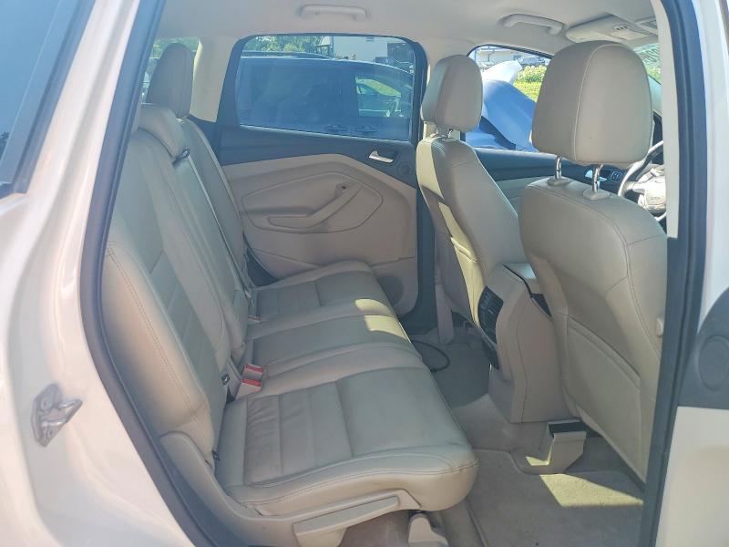 Продаж на аукціоні авто 2015 Ford Escape, vin: 1FMCU9J91FUB72330, номер лоту: 61715026