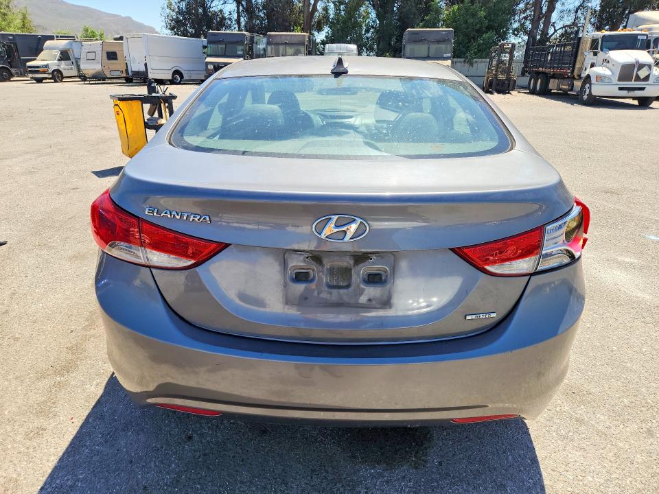 63354116 :رقم المزاد ، 5NPDH4AE5BH054539 vin ، 2011 Hyundai Elantra مزاد بيع