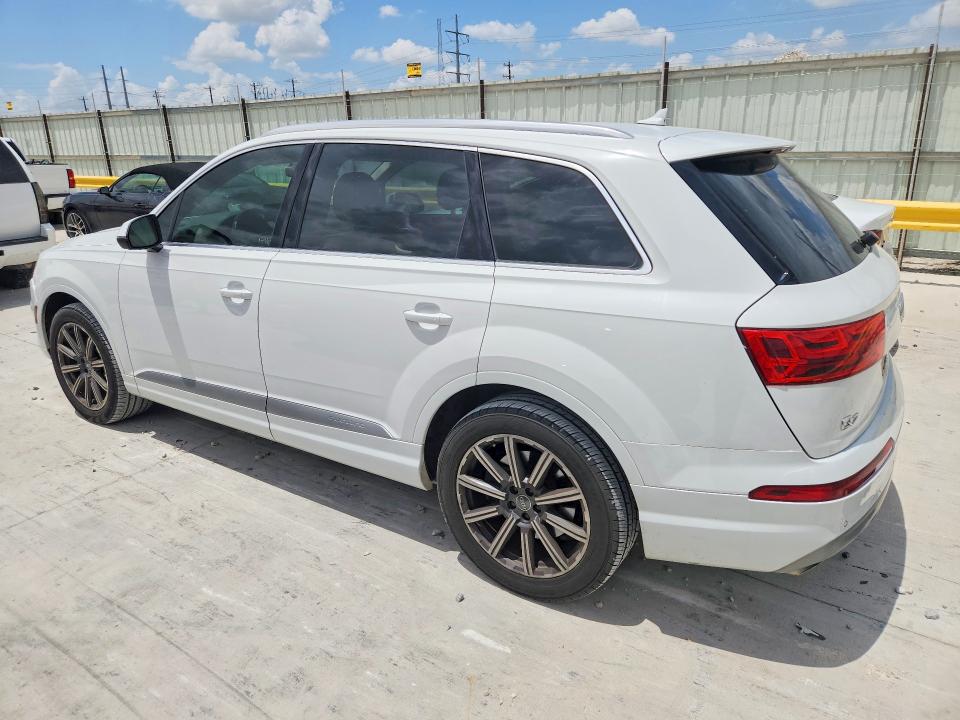 Продажа на аукционе авто 2017 Audi Q7, vin: WA1LAAF76HD004993, номер лота: 61419846