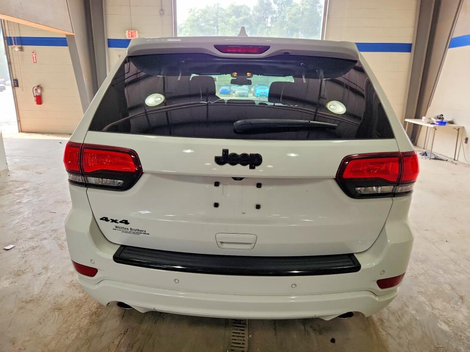 Продаж на аукціоні авто 2015 Jeep Grand Cherokee, vin: 1C4RJFAG4FC102184, номер лоту: 61604476