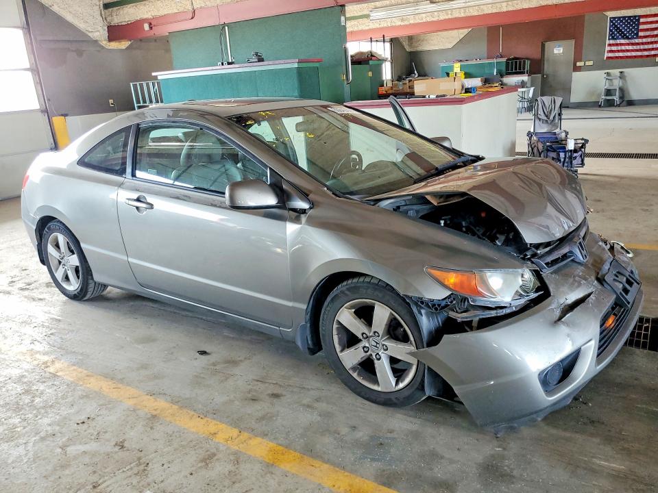 60640356 :رقم المزاد ، 2HGFG12958H568616 vin ، 2008 Honda Civic مزاد بيع
