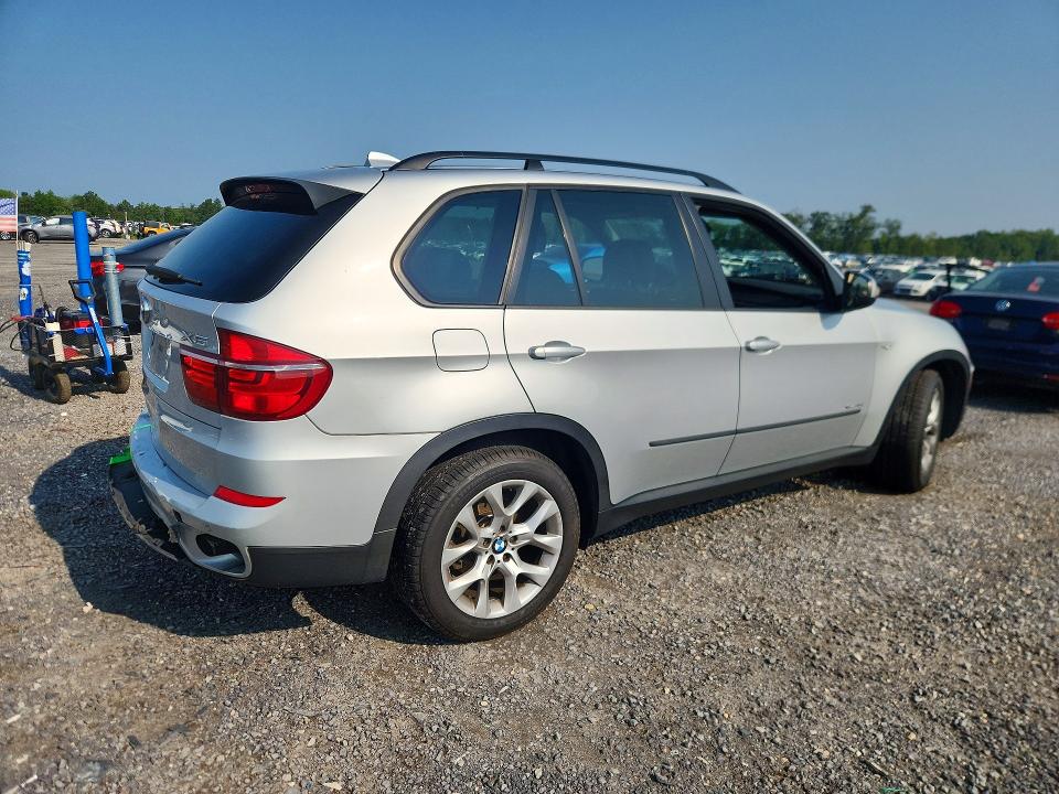 Aukcja sprzedaży 2011 Bmw X5, vin: 5UXZV4C51BL406960, numer aukcji: 62615766