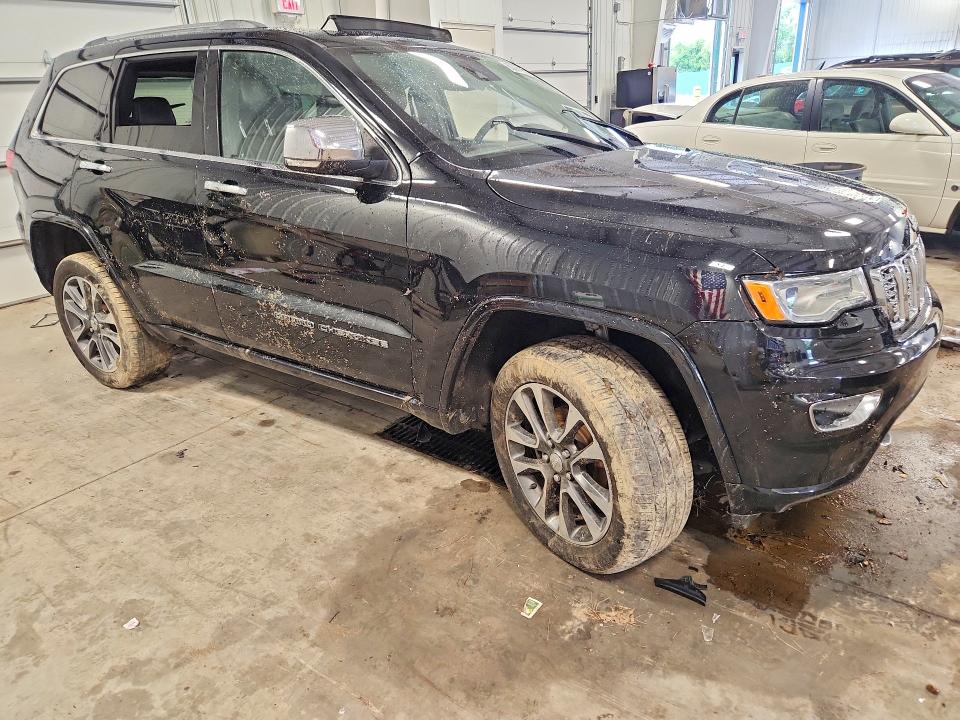 60397906 :رقم المزاد ، 1C4RJFCG3JC221043 vin ، 2018 Jeep Grand Cherokee مزاد بيع