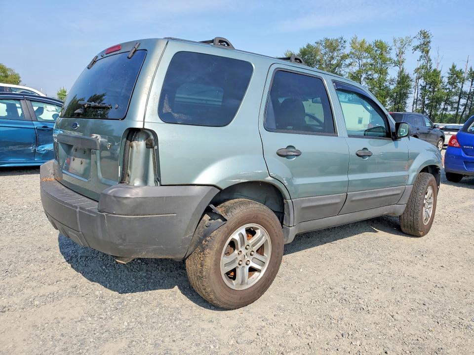 2007 Ford Escape მანქანა იყიდება აუქციონზე, vin: 1FMYU93127KA52112, აუქციონის ნომერი: 61778516