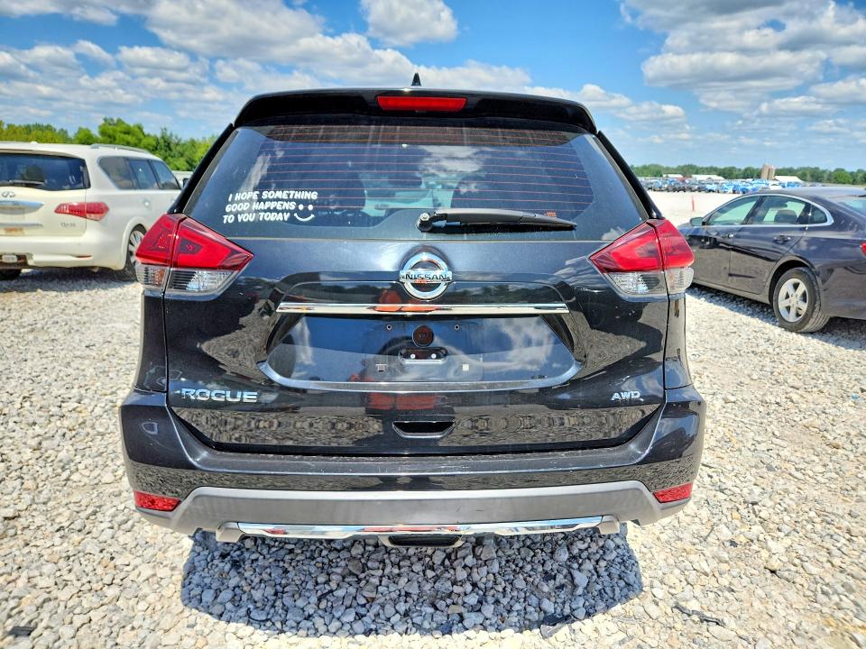 Продажа на аукционе авто 2018 Nissan Rogue, vin: KNMAT2MVXJP550084, номер лота: 62968366