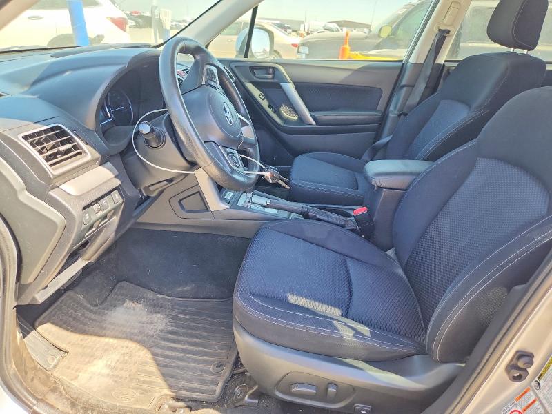 60693126 :رقم المزاد ، JF2SJAGC7JH566365 vin ، 2018 Subaru Forester مزاد بيع