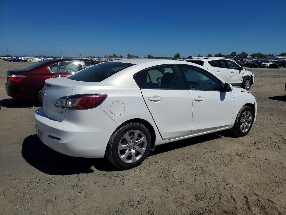 Продажа на аукционе авто 2013 Mazda 3, vin: JM1BL1UP1D1847025, номер лота: 63413736