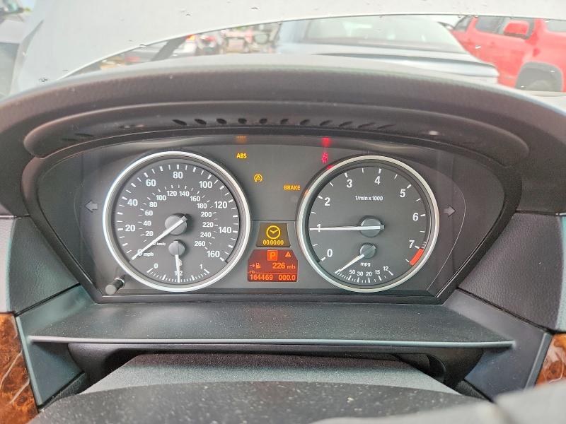 2008 Bmw 528 მანქანა იყიდება აუქციონზე, vin: WBANV13568CZ54165, აუქციონის ნომერი: 62102816