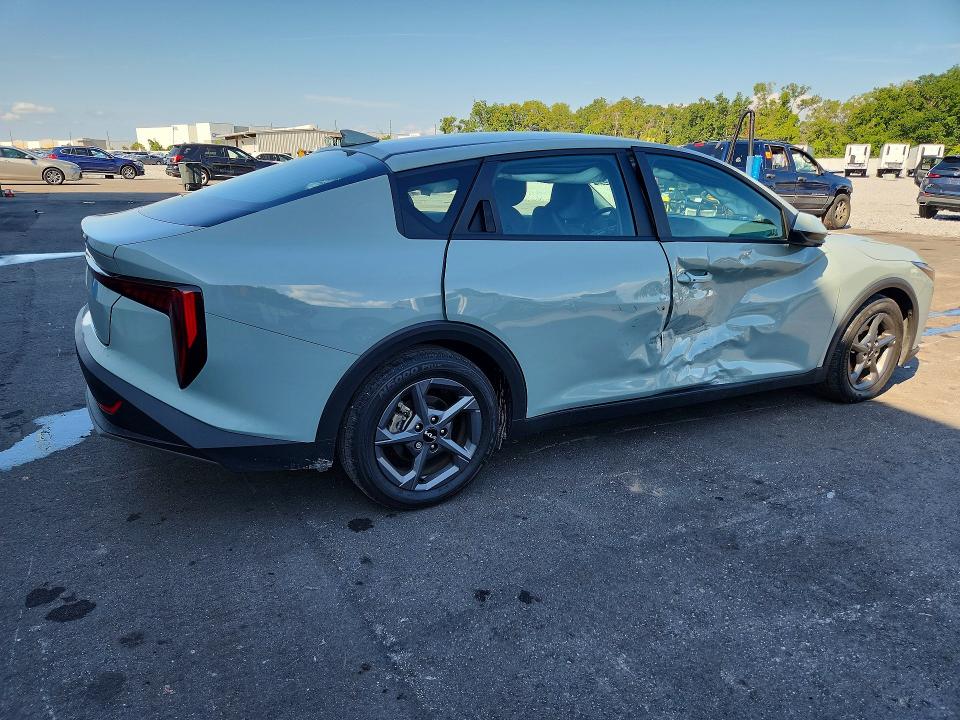 60322246 :رقم المزاد ، 3KPFT4DE3SE070715 vin ، 2025 Kia K4 مزاد بيع