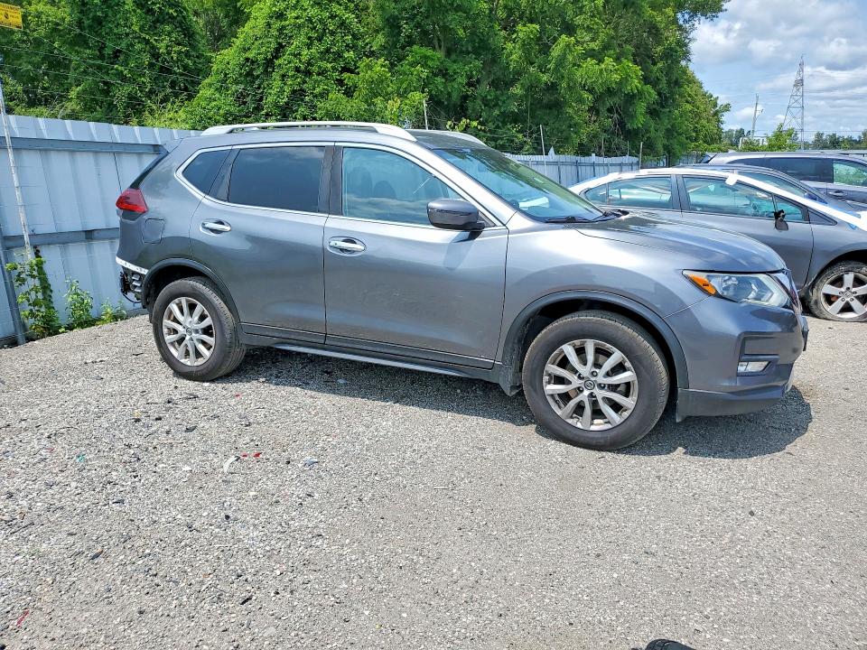 60922446 :رقم المزاد ، 5N1AT2MV8JC798742 vin ، 2018 Nissan Rogue مزاد بيع