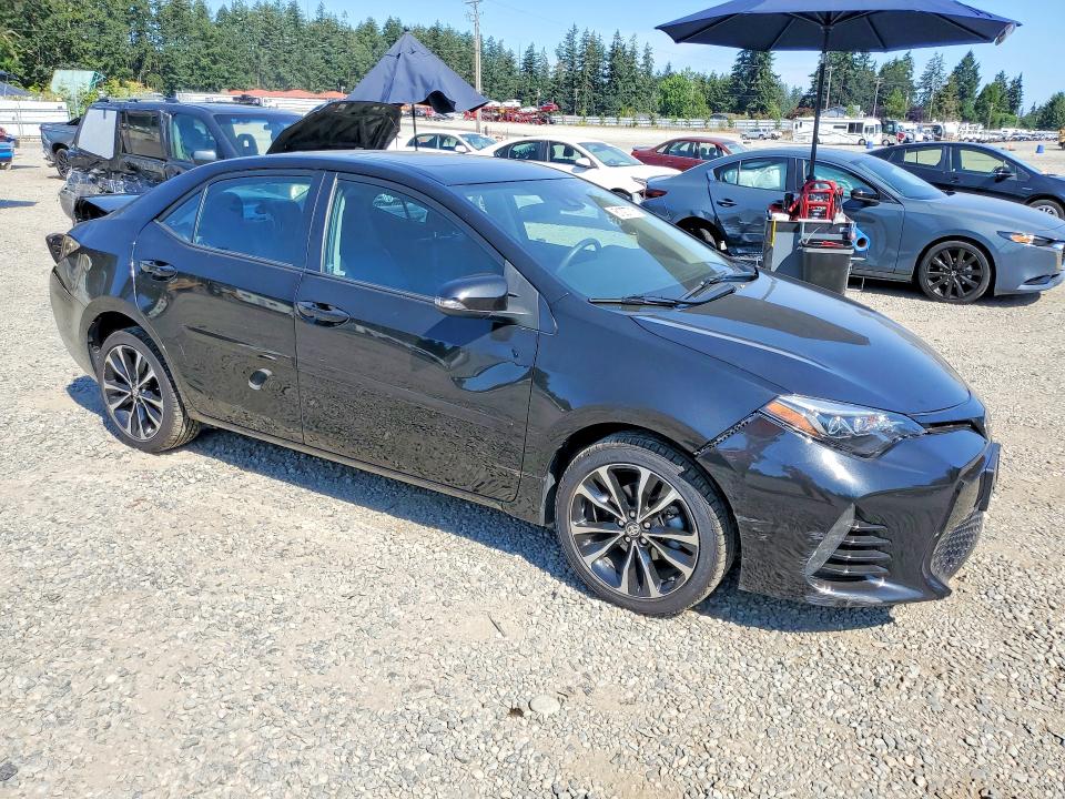 Продажа на аукционе авто 2017 Toyota Corolla, vin: 2T1BURHE5HC806824, номер лота: 61007716