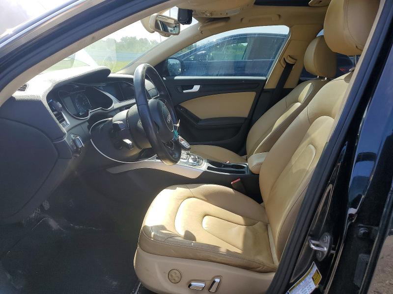 61588536 :رقم المزاد ، WAUKFCFL7FN003237 vin ، 2015 Audi A4 مزاد بيع