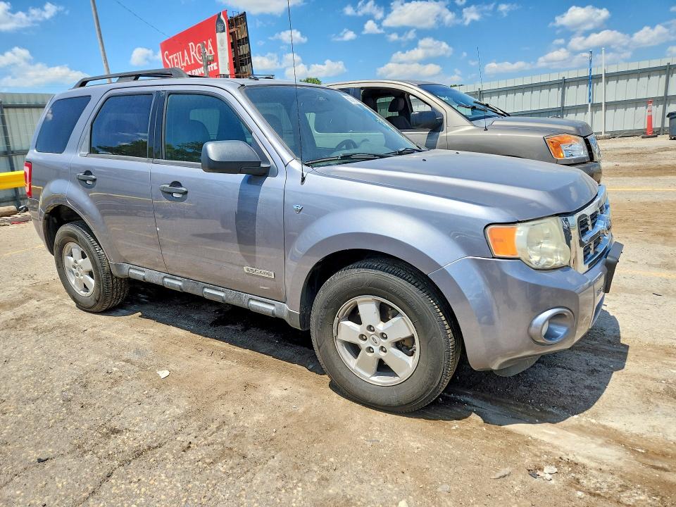 60576166 :رقم المزاد ، 1FMCU03158KE76293 vin ، 2008 Ford Escape مزاد بيع