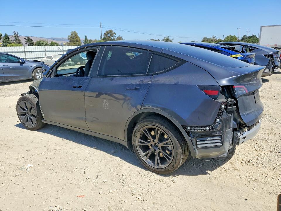 2025 Tesla Model Y მანქანა იყიდება აუქციონზე, vin: 7SAYGDEE1SF266998, აუქციონის ნომერი: 60947186