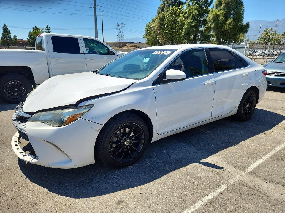 Aukcja sprzedaży 2016 Toyota Camry, vin: 4T1BF1FK4GU577327, numer aukcji: 60698426