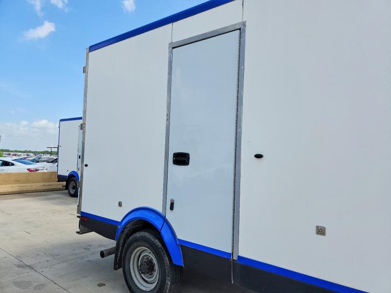 60671396 :رقم المزاد ، 1FDWE3FK3PDD00801 vin ، 2023 Ford E350 مزاد بيع