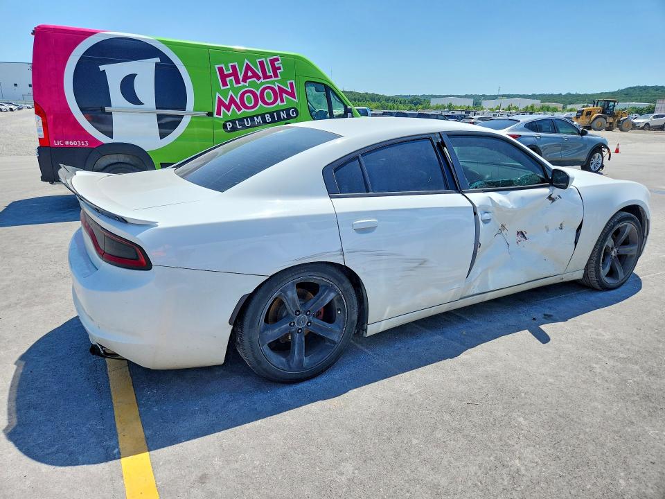 60504626 :رقم المزاد ، 2C3CDXBG7HH629898 vin ، 2017 Dodge Charger مزاد بيع