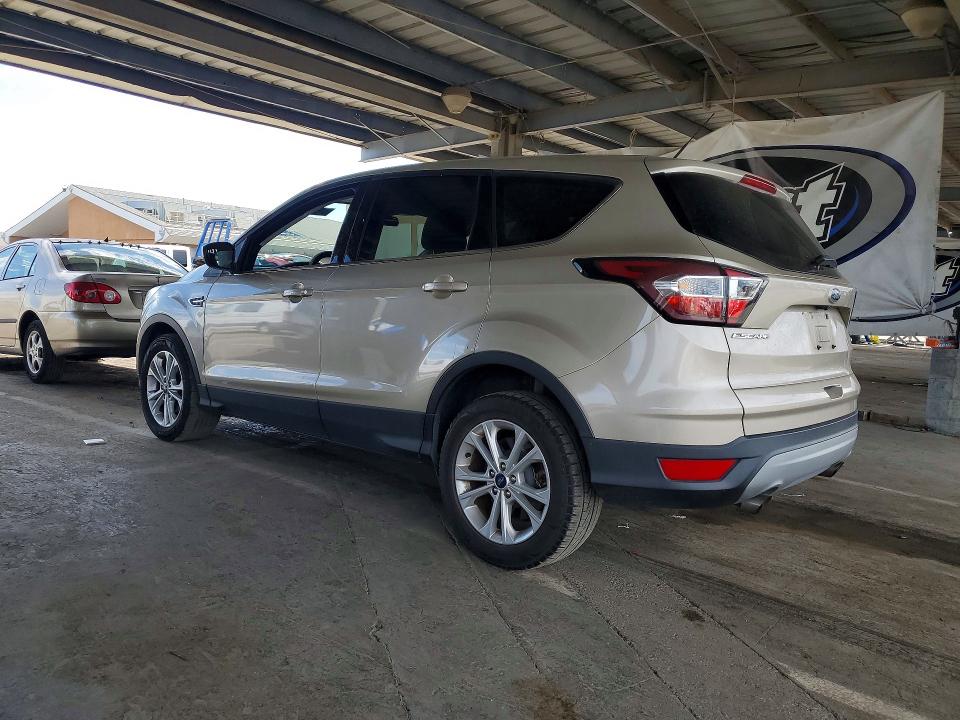 Продаж на аукціоні авто 2017 Ford Escape, vin: 1FMCU0GD1HUA54692, номер лоту: 61630726