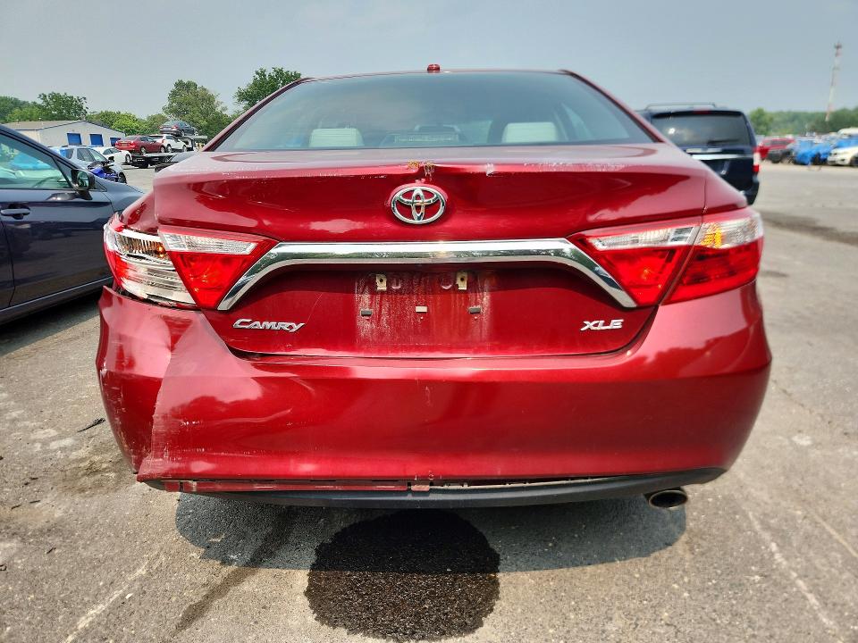 2017 Toyota Camry მანქანა იყიდება აუქციონზე, vin: 4T1BF1FKXHU662688, აუქციონის ნომერი: 60762476