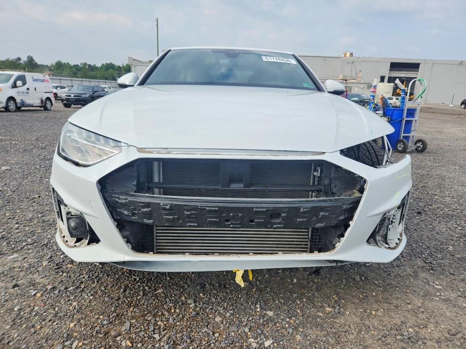 Aukcja sprzedaży 2022 Audi A4, vin: WAUEAAF4XNN007418, numer aukcji: 61748856
