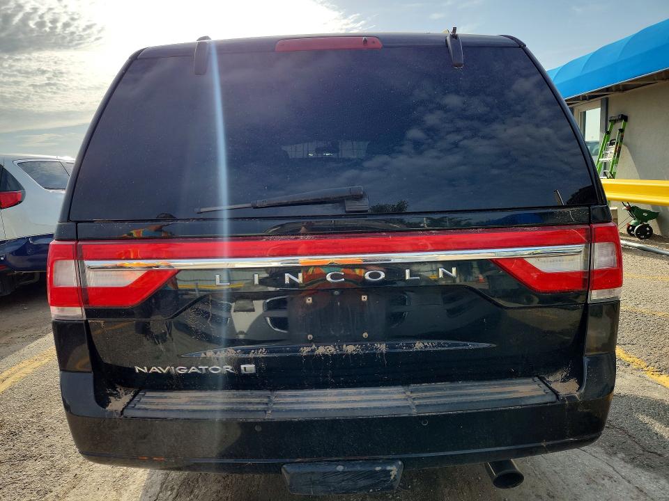 2017 Lincoln Navigator 4d Select მანქანა იყიდება აუქციონზე, vin: 5LMJJ3LT5HEL11259, აუქციონის ნომერი: 58786646