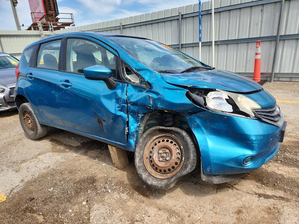 2015 Nissan Versa Note მანქანა იყიდება აუქციონზე, vin: 3N1CE2CP9FL394700, აუქციონის ნომერი: 60673376