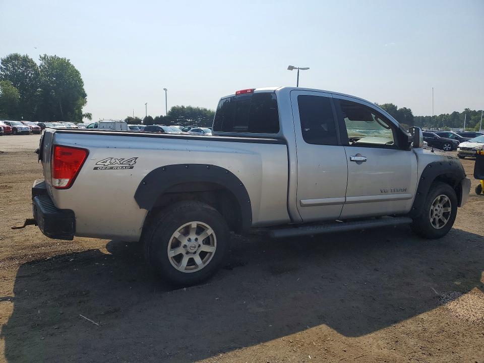 62696556 :رقم المزاد ، 1N6AA06B05N572445 vin ، 2005 Nissan Titan مزاد بيع