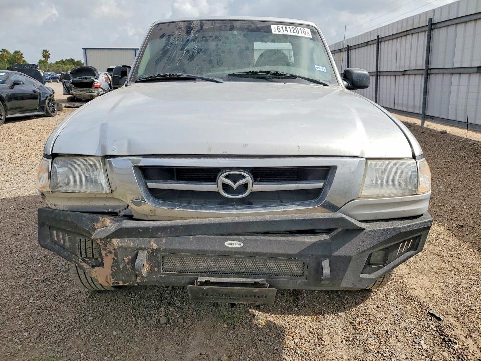 61412016 :رقم المزاد ، 4F4YR12D31TM25640 vin ، 2001 Mazda B2300 مزاد بيع