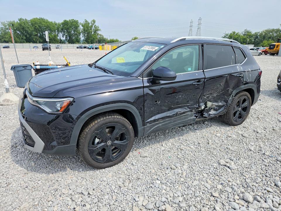 61712386 :رقم المزاد ، 3VV4C7B2XSM014697 vin ، 2025 Volkswagen Taos مزاد بيع