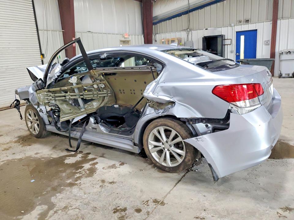 2014 Subaru Legacy მანქანა იყიდება აუქციონზე, vin: 4S3BMBC64E3005717, აუქციონის ნომერი: 60367576