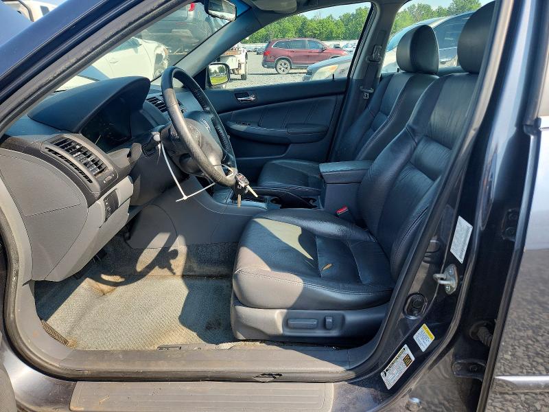 2006 Honda Accord მანქანა იყიდება აუქციონზე, vin: 1HGCM56726A162400, აუქციონის ნომერი: 61708826