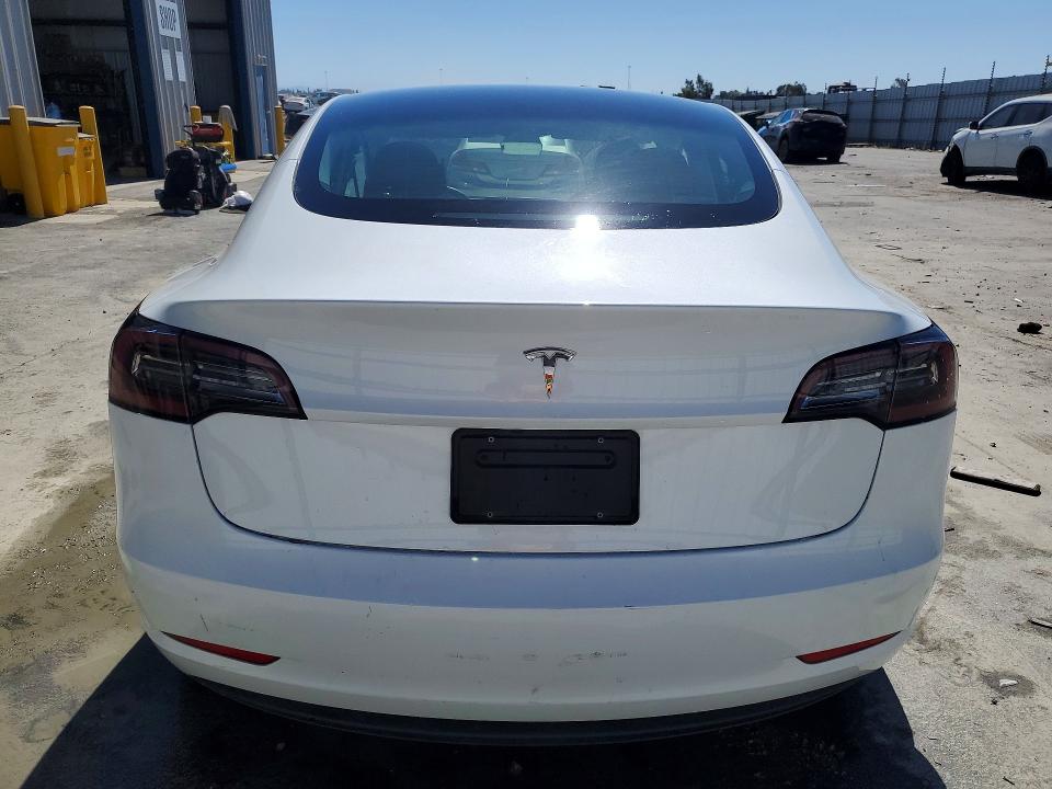 60687096 :رقم المزاد ، 5YJ3E1EA7PF460032 vin ، 2023 Tesla Model 3 مزاد بيع