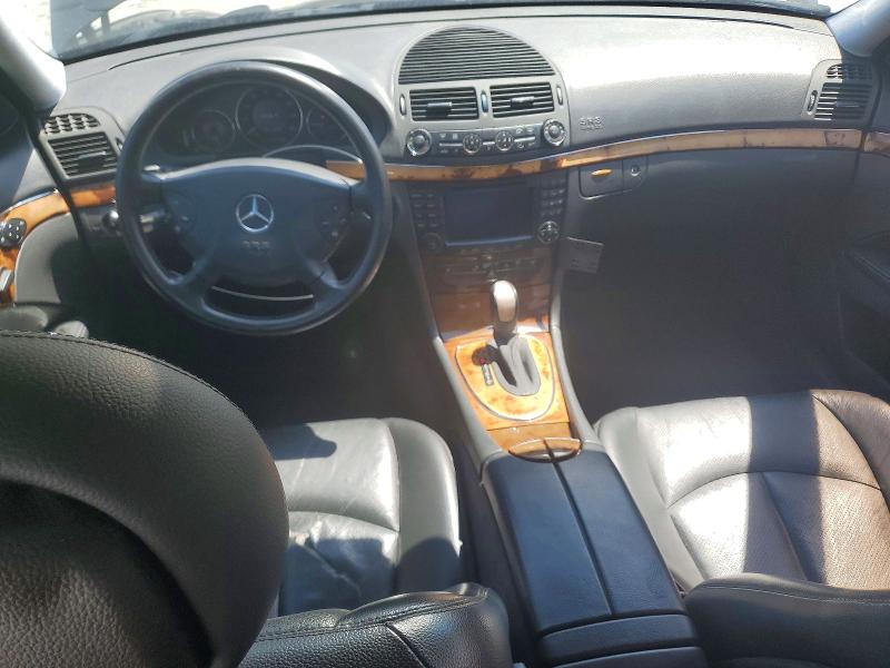 60299576 :رقم المزاد ، WDBUF65J64A488406 vin ، 2004 Mercedes-benz E مزاد بيع