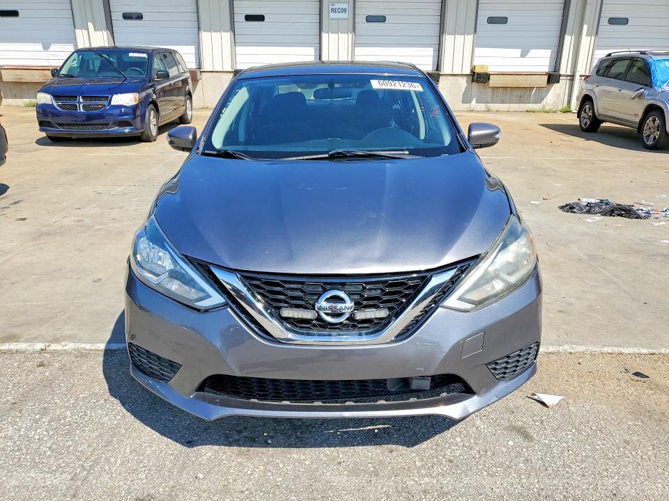 60921236 :رقم المزاد ، 3N1AB7AP8KL607310 vin ، 2019 Nissan Sentra مزاد بيع