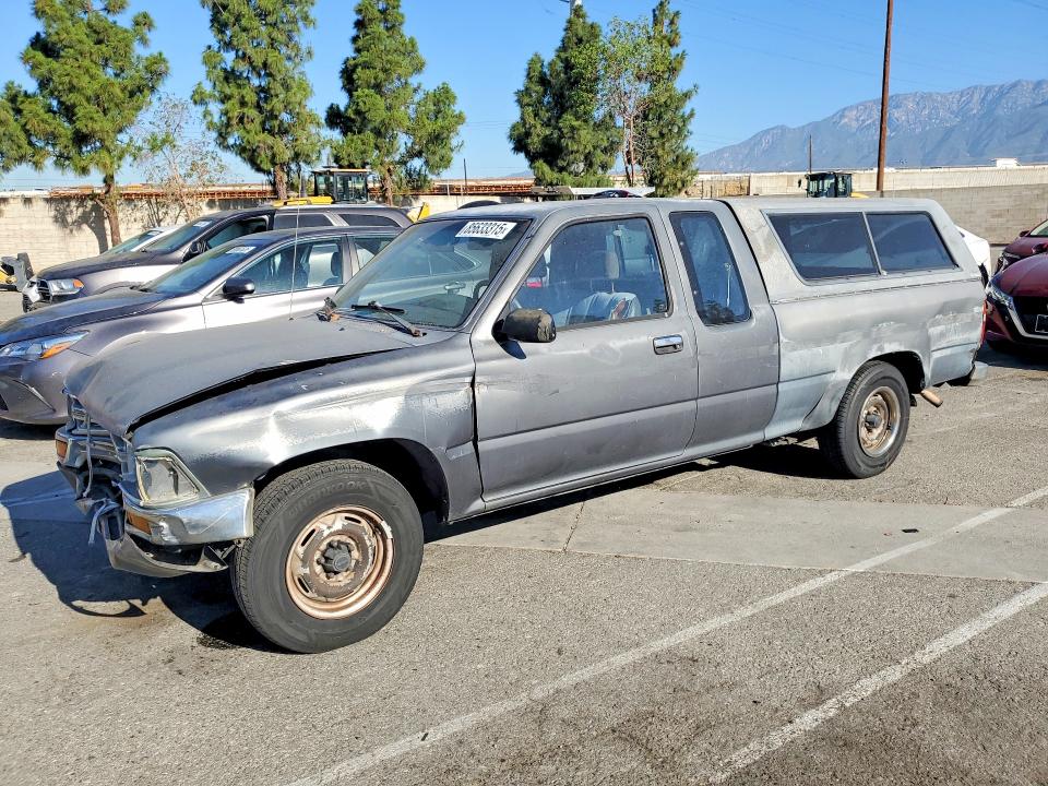 1991 Toyota Pickup მანქანა იყიდება აუქციონზე, vin: JT4RN93P1M5038691, აუქციონის ნომერი: 85633315