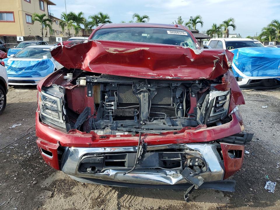 59308376 :رقم المزاد ، 1N6AA1ED6MN501256 vin ، 2021 Nissan Titan مزاد بيع