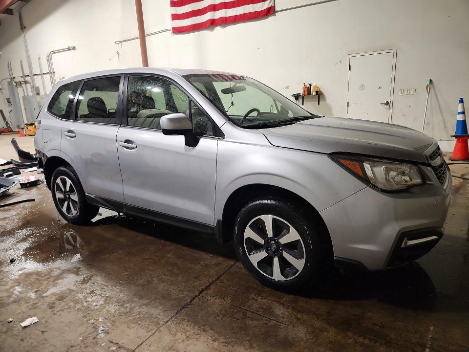 2017 Subaru Forester მანქანა იყიდება აუქციონზე, vin: JF2SJAEC5HH567821, აუქციონის ნომერი: 62138996
