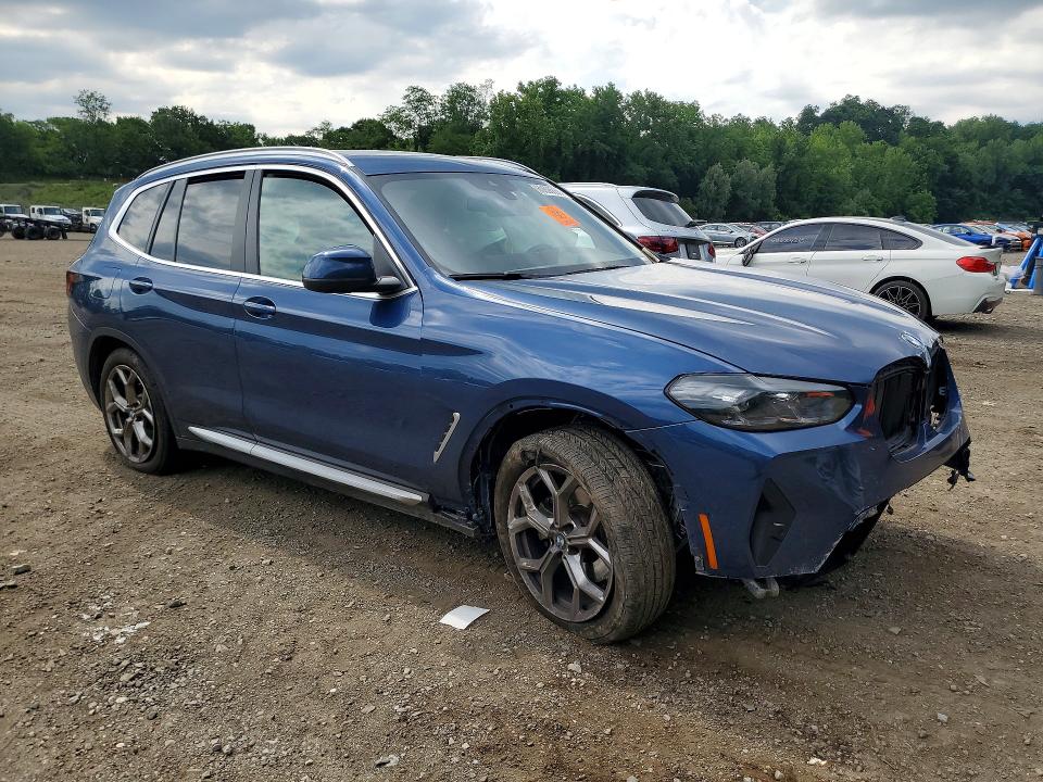 60698666 :رقم المزاد ، 5UX53DP03N9N10676 vin ، 2022 Bmw X3 مزاد بيع