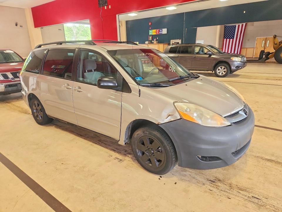 2007 Toyota Sienna მანქანა იყიდება აუქციონზე, vin: 5TDZK23C27S013312, აუქციონის ნომერი: 62230226
