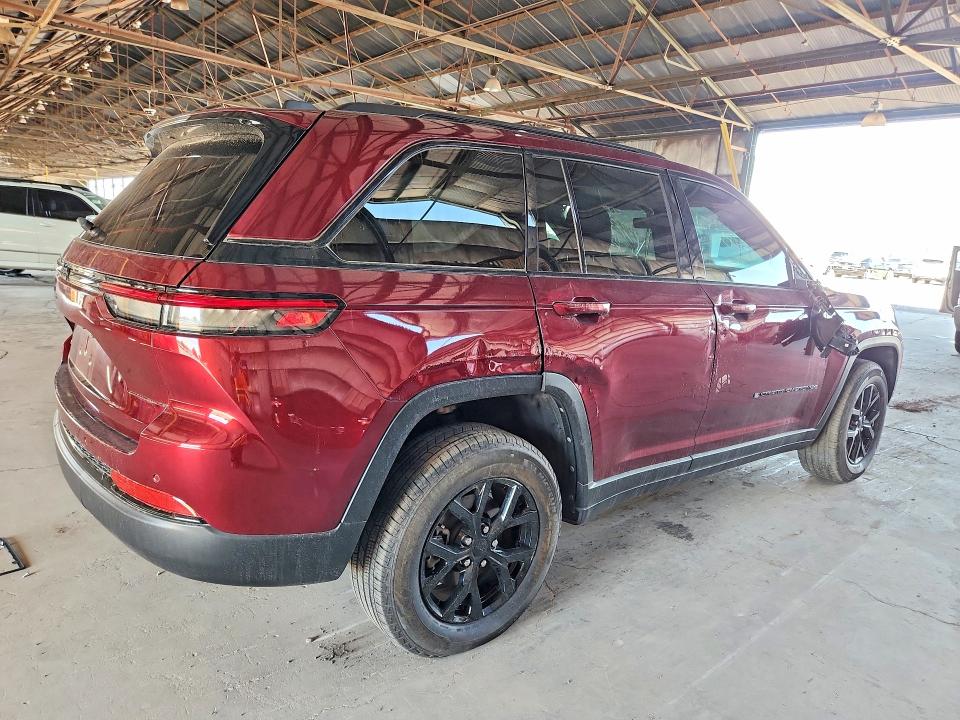 Продажа на аукционе авто 2025 Jeep Grand Cherokee, vin: 1C4RJHAGXSC273561, номер лота: 61312366